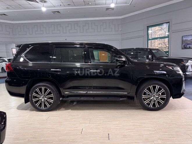 Lexus LX 450d 2018, 43,500 km - 4.5 л - Bakı