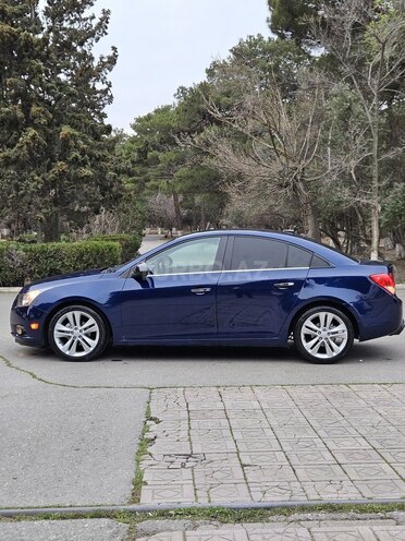 Chevrolet Cruze 2011, 299,500 km - 1.4 l - Sumqayıt