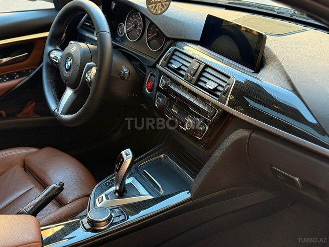 BMW 330e 2016, 181,200 km - 2.0 l - Bakı