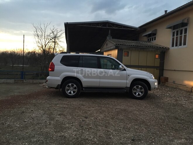 Toyota Land Cruiser Prado 2008, 110,847 km - 4.0 l - Neftçala