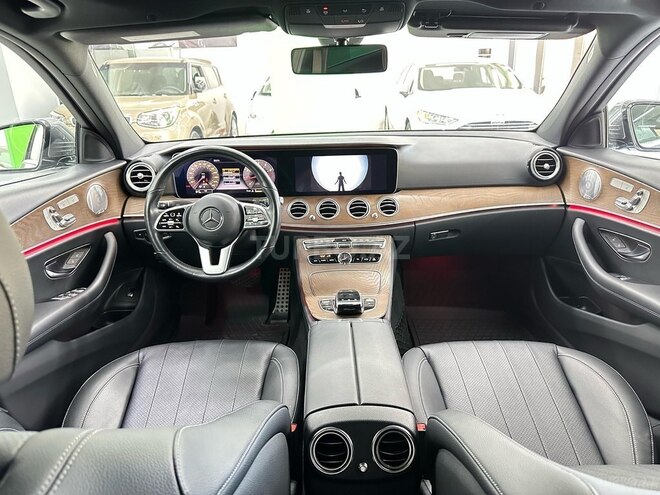 Mercedes E 350 4MATIC 2019, 68,000 km - 2.0 l - Bakı