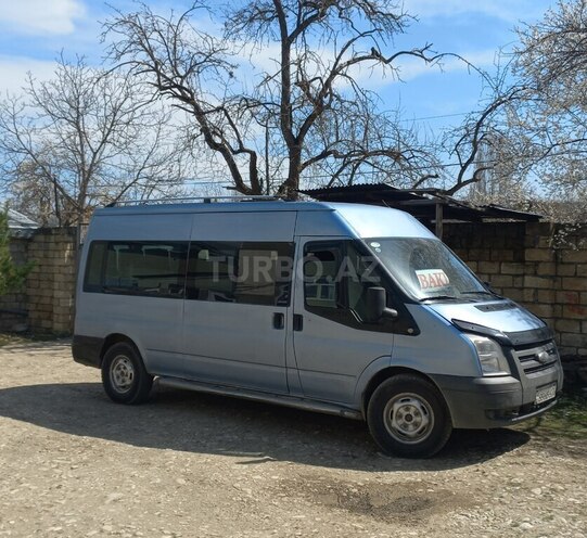 Ford Transit 2008, 500,000 km - 2.5 l - Quba