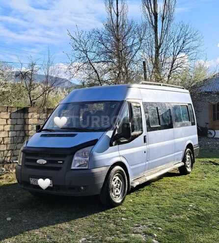 Ford Transit 2008, 500,000 km - 2.5 l - Quba