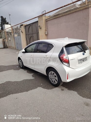 Toyota Aqua 2017, 198,000 km - 1.5 l - Bakı