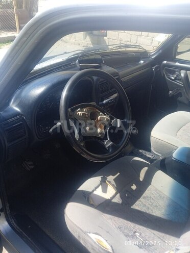GAZ 31105 2004, 235,569 km - 2.3 l - Şirvan