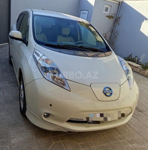 Nissan Leaf 2011, 174,000 km - 0.0 l - Bakı