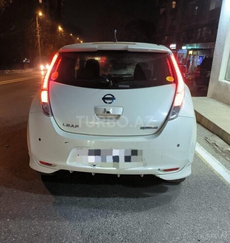 Nissan Leaf 2011, 174,000 km - 0.0 l - Bakı