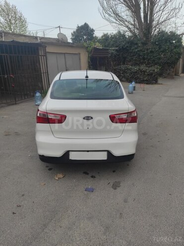 Kia Rio 2016, 130,000 km - 1.6 l - Bakı
