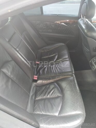 Mercedes E 270 2002, 355,700 km - 2.7 l - Bakı