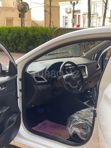 Hyundai Accent 2020, 108,000 km - 1.6 л - Bakı
