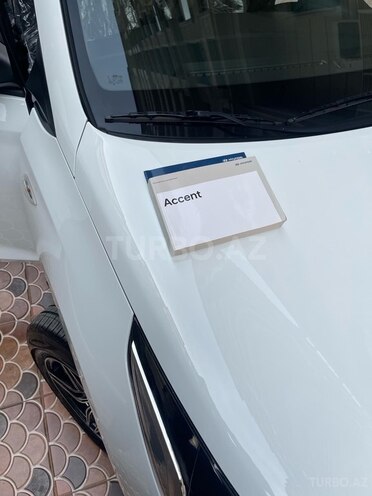 Hyundai Accent 2020, 108,000 km - 1.6 л - Bakı