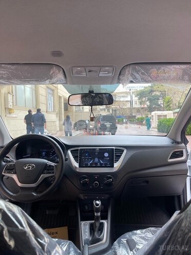 Hyundai Accent 2020, 108,000 km - 1.6 л - Bakı