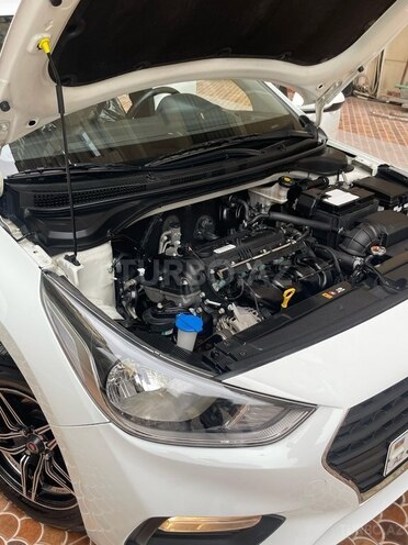 Hyundai Accent 2020, 108,000 km - 1.6 л - Bakı
