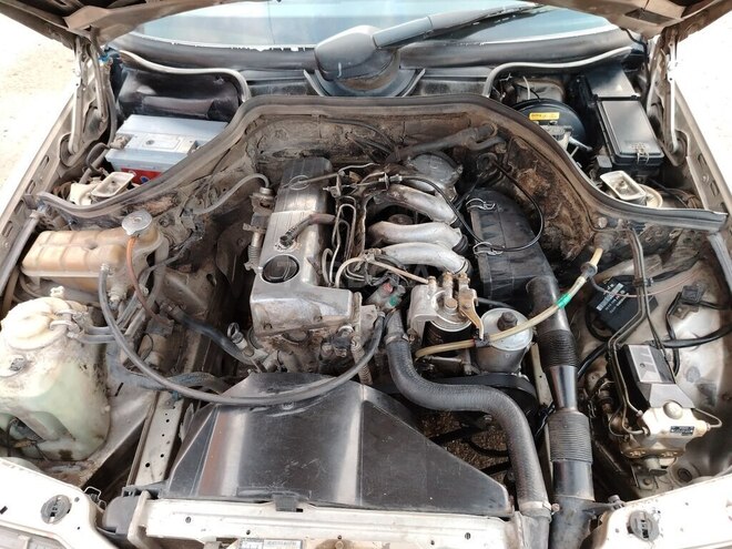 Mercedes E 200 d 1991, 750,000 km - 2.0 l - Gəncə