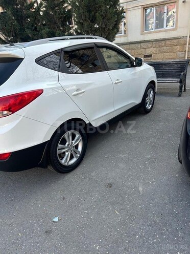 Hyundai ix35 2012, 278,000 km - 2.0 l - Bakı