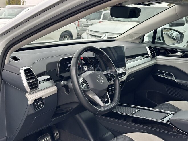 Volkswagen ID.6 Crozz 2022, 36,000 km - 0.0 l - Bakı