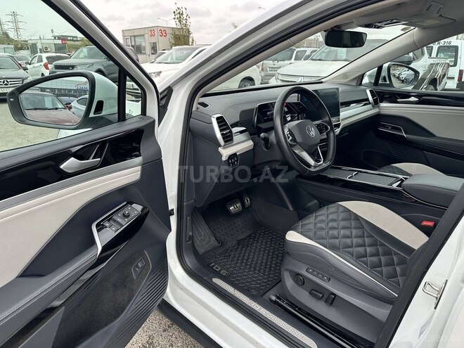 Volkswagen ID.6 Crozz 2022, 36,000 km - 0.0 l - Bakı