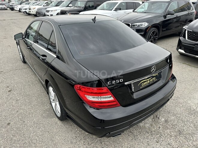 Mercedes C 250 2013, 122,000 km - 1.8 l - Bakı