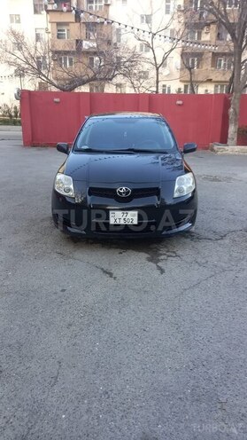 Toyota Auris 2007, 244,000 km - 1.4 l - Bakı