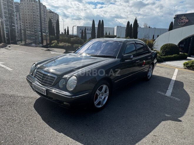 Mercedes E 220 d 2000, 325,412 km - 2.2 l - Sumqayıt