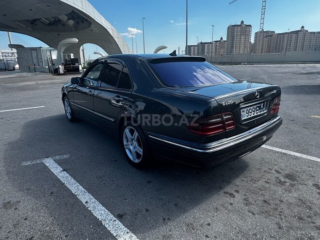 Mercedes E 220 d 2000, 325,412 km - 2.2 l - Sumqayıt