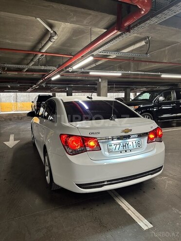 Chevrolet Cruze-8