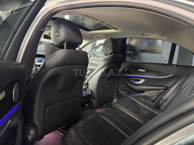 Mercedes E 220 d 2017, 208,000 km - 2.0 l - Bakı