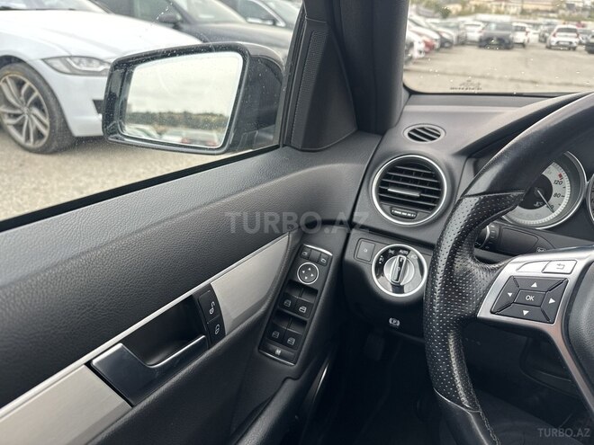 Mercedes C 250 2013, 122,000 km - 1.8 l - Bakı
