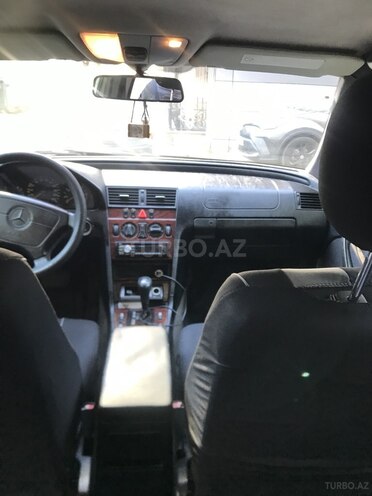 Mercedes C 220 d 1999, 339,000 km - 2.2 л - Bakı