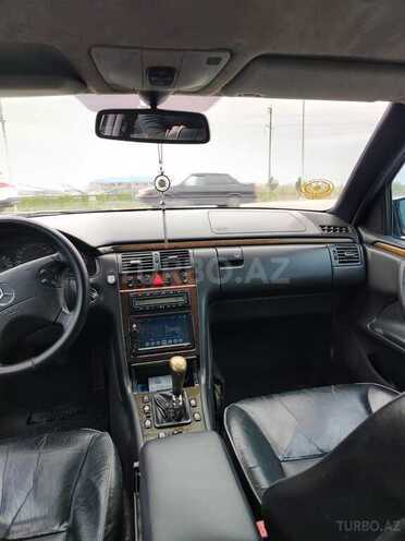 Mercedes E 200 2000, 480,000 km - 2.0 л - Kürdəmir