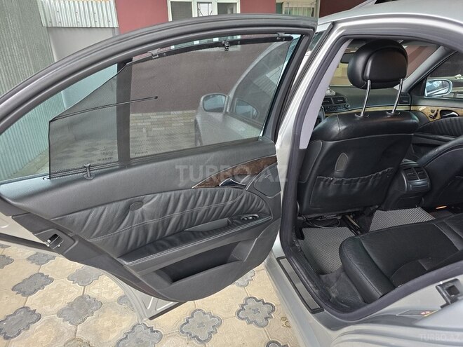 Mercedes E 320 2004, 319,000 km - 3.2 л - Bərdə