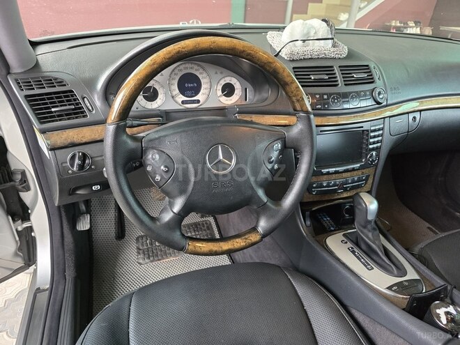 Mercedes E 320 2004, 319,000 km - 3.2 л - Bərdə