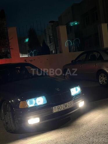 BMW 318 1994, 347,000 km - 1.8 l - Bakı