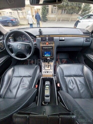 Mercedes E 320 2001, 437,000 km - 3.2 l - Bakı