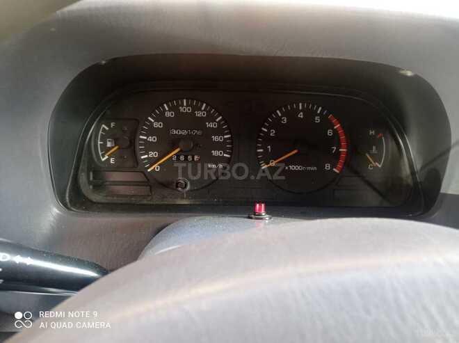 Toyota Land Cruiser Prado 1999, 282,000 km - 2.7 л - Bakı