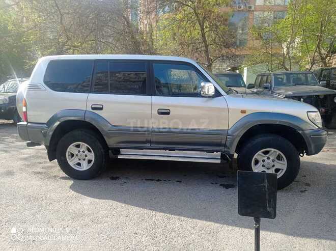 Toyota Land Cruiser Prado 1999, 282,000 km - 2.7 л - Bakı