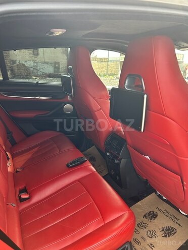 BMW X6 M 2015, 106,625 km - 4.4 л - Bakı
