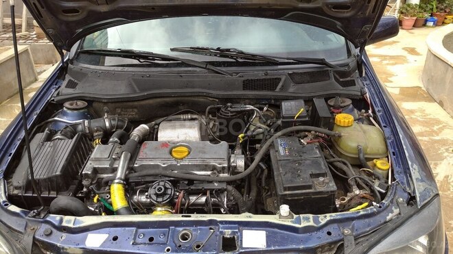 Opel Astra 2000, 369,781 km - 2.0 л - Bakı