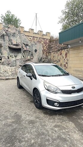 Kia Rio 2015, 300,000 km - 1.4 l - Şəmkir