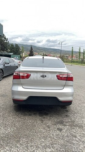 Kia Rio 2015, 300,000 km - 1.4 l - Şəmkir