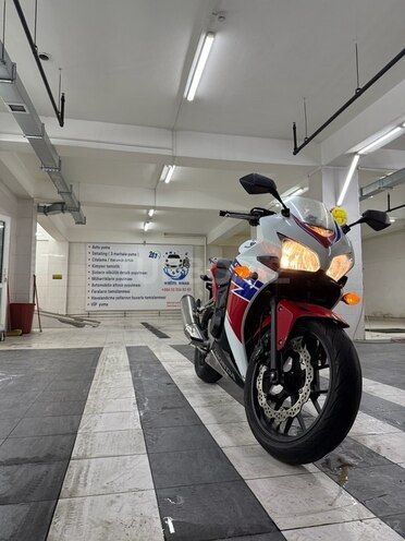Honda CBR 400 2015, 19,400 km - 0.4 l - Bakı