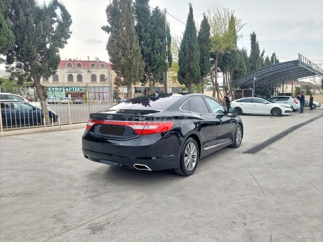 Hyundai Grandeur 2015, 173,000 km - 2.2 л - Gəncə