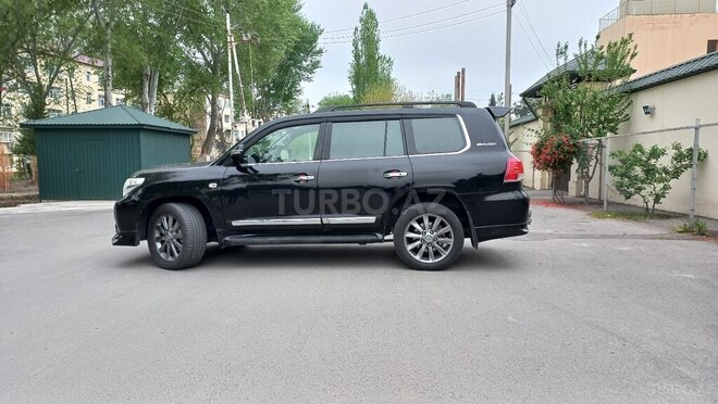Toyota Land Cruiser 2011, 196,905 km - 4.0 л - Göyçay