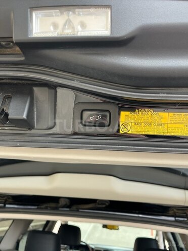 Lexus LX 570 2010, 215,000 km - 5.7 l - Bakı