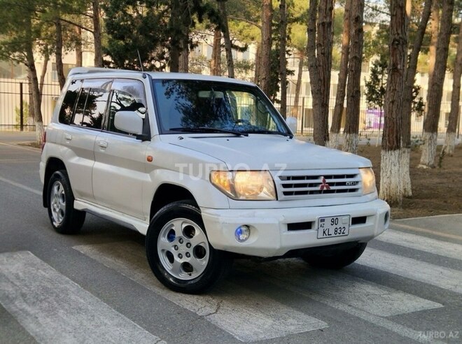 Mitsubishi Pajero io 2000, 360,000 km - 1.8 л - Bakı