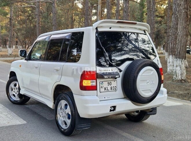 Mitsubishi Pajero io 2000, 360,000 km - 1.8 л - Bakı