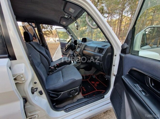 Mitsubishi Pajero io 2000, 360,000 km - 1.8 л - Bakı