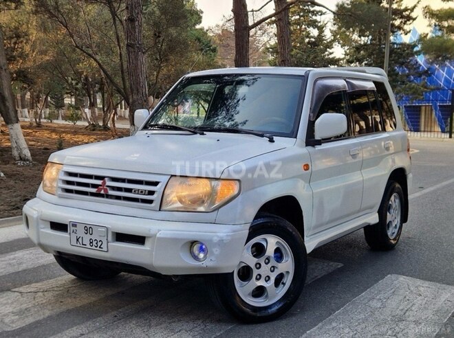 Mitsubishi Pajero io 2000, 360,000 km - 1.8 л - Bakı