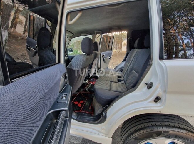 Mitsubishi Pajero io 2000, 360,000 km - 1.8 л - Bakı