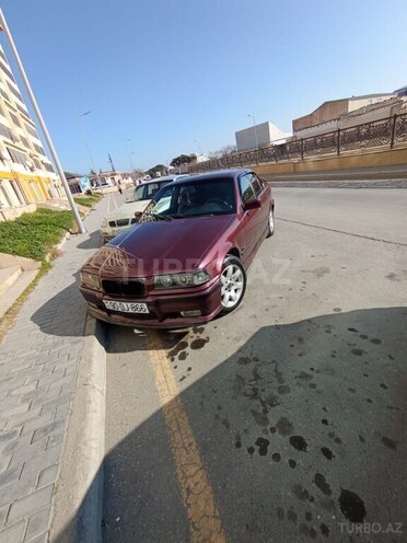 BMW 318 1994, 505,000 km - 1.8 l - Bakı